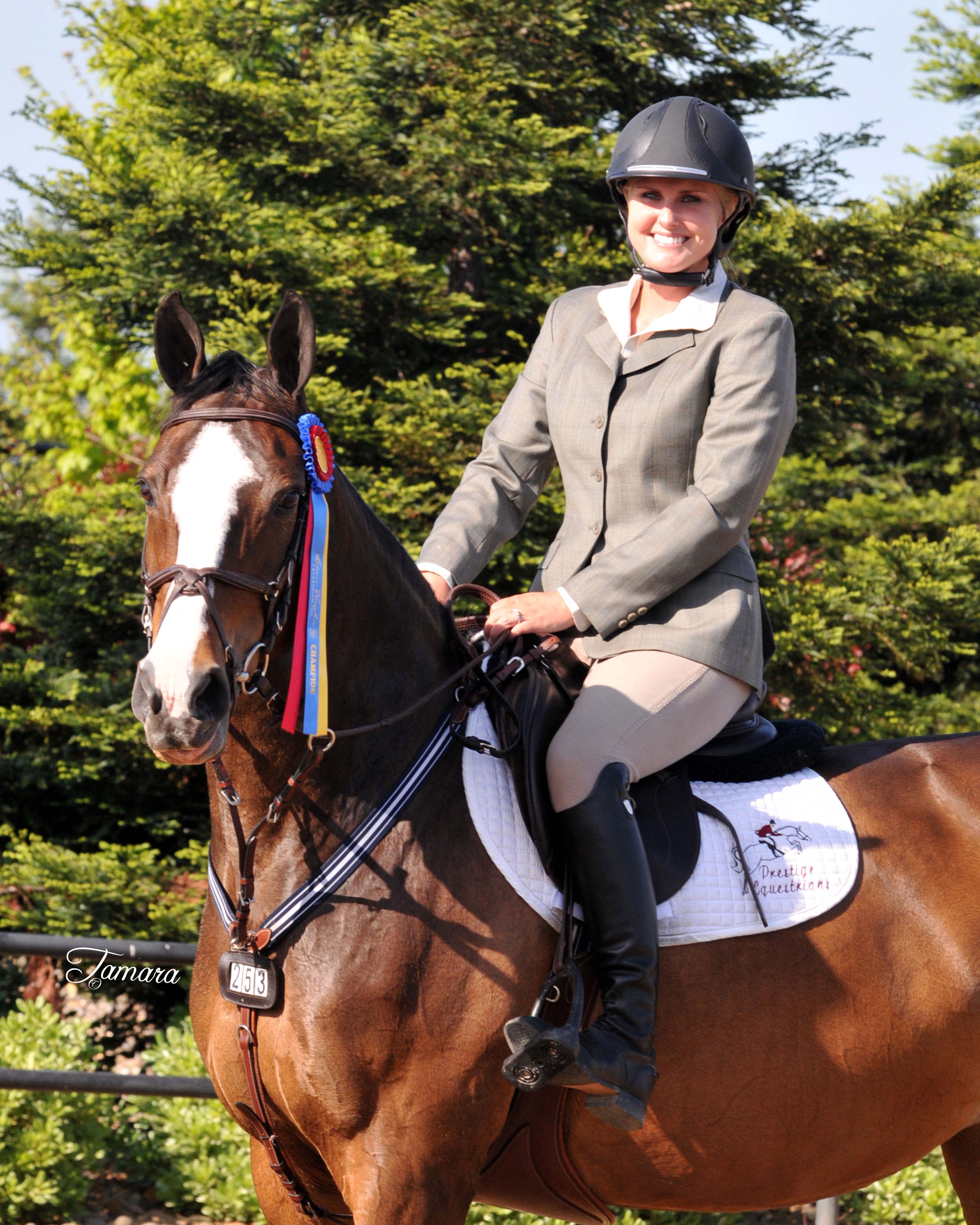 Julia (Pariser) Smith on Cum Laude Z, as Winner of Starr Vaughn Equestrian Prix